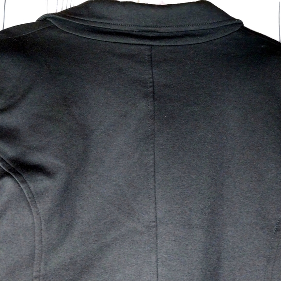Jules & Lepold Black Cropped Asymetrical Full Zip Jacket - Picture 10 of 10